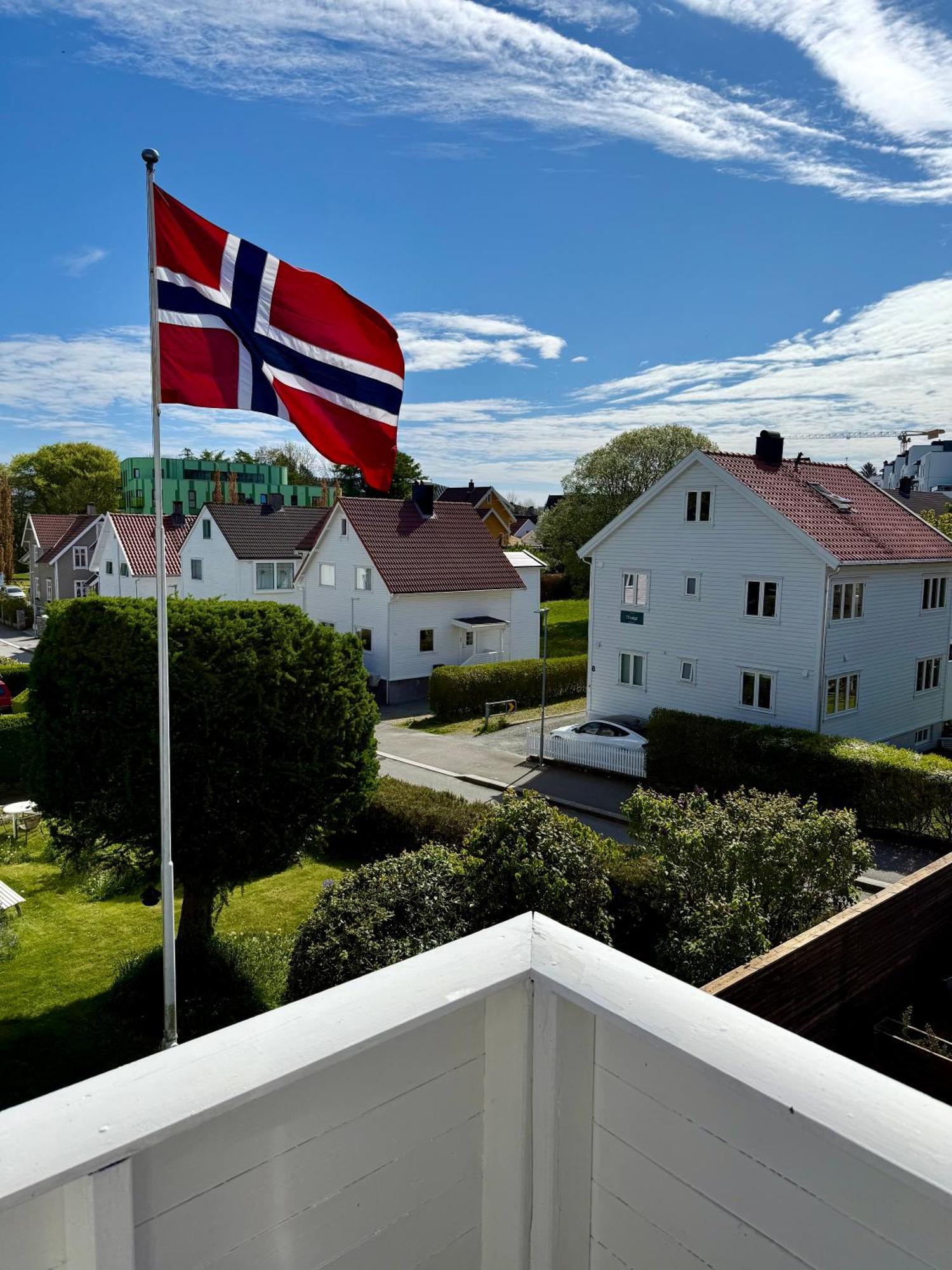 Central Family Twinhouse Stavanger Eksteriør billede